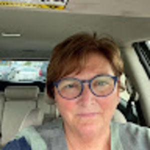 Meet your Posher, Cindy